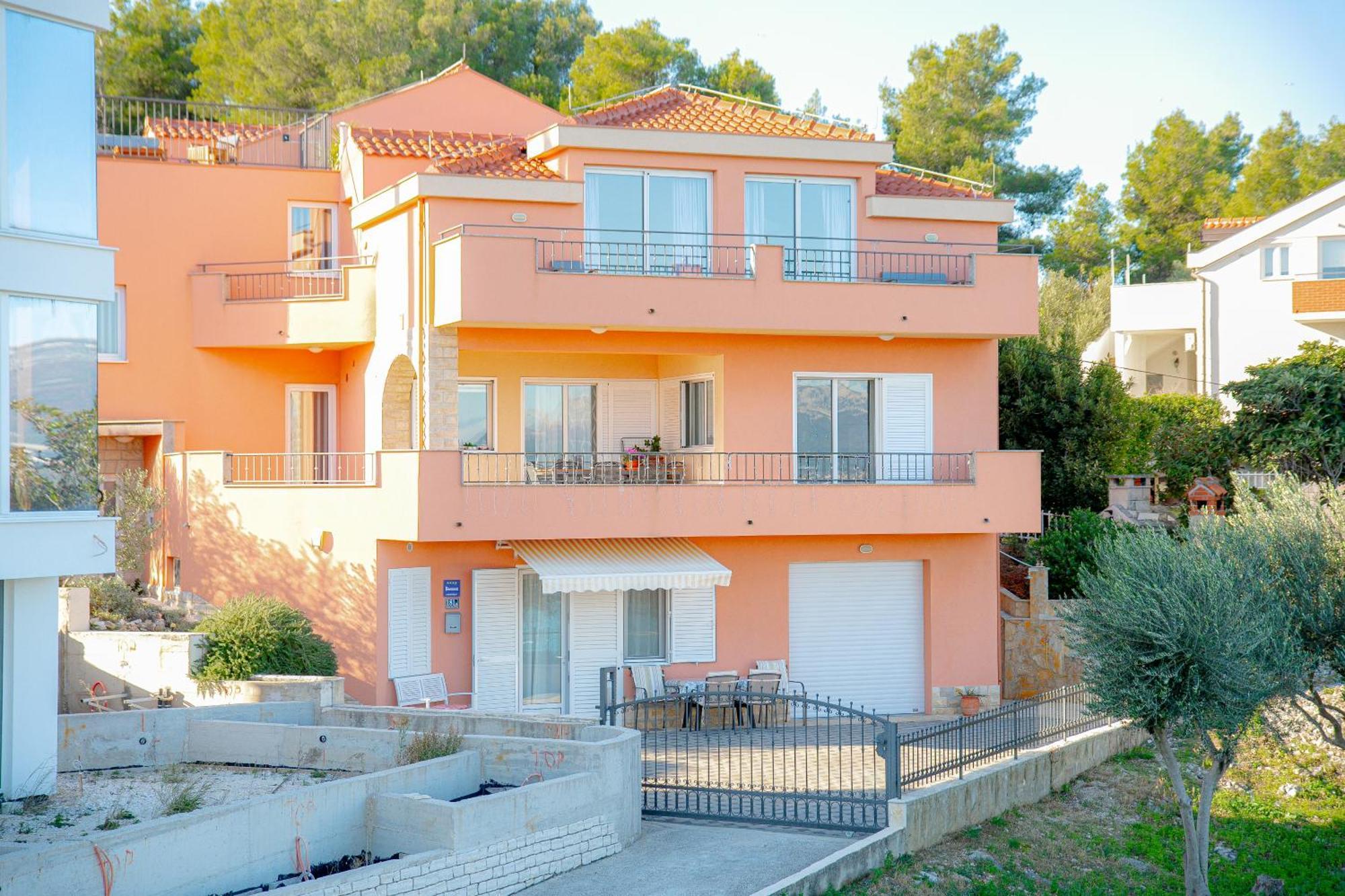 Ferienwohnung Regina Del Mare Slatine Exterior foto